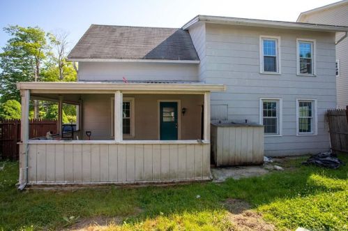 201 Town St, Norwich CT  06360-2402 exterior