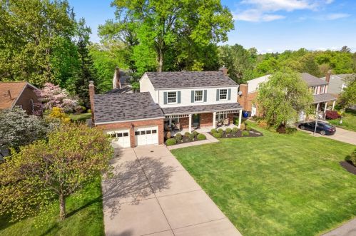 111 Kenney Dr, Sewickley, PA 15143-8712