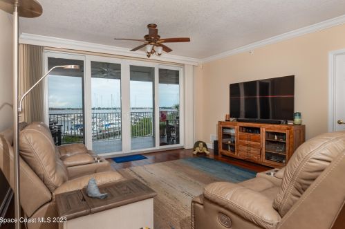 15 Indian River Dr, Cocoa, FL 32922-7796