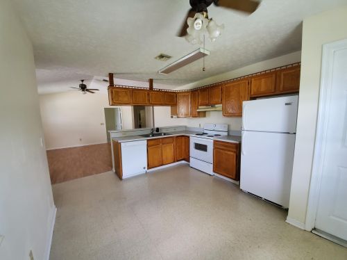 1350 20th Ave, Vero Beach FL  32962-6159 exterior