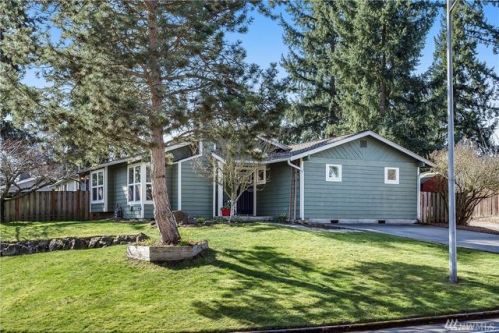 12427 157th St, Woodinville, WA 98072-7915