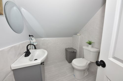 5132 57th St, Milwaukee WI  53218-4216 exterior