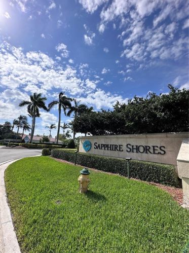 17456 20th St, Hollywood, FL 33029-5537