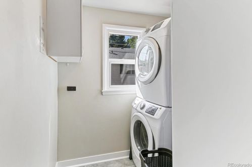 2746 Irving St, Denver CO 80211-3109 exterior