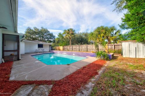 182 Park Ln, Titusville FL  32780-4707 exterior