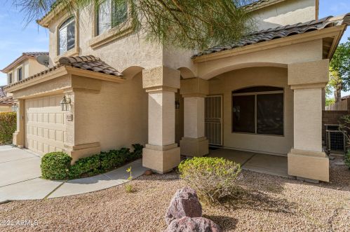 25226 63rd Dr, Phoenix, AZ 85083-3438