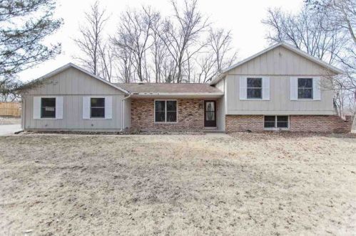 6247 33rd Avenue Dr, Shellsburg, IA 52332-9578