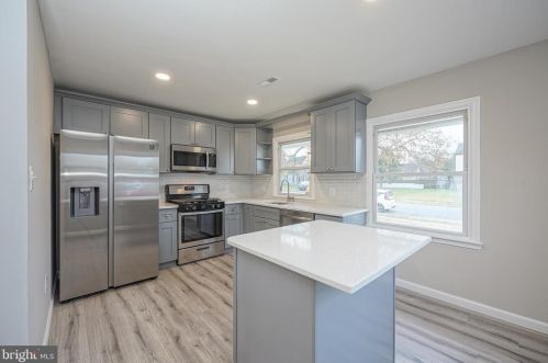 23 Brierdale Ln, Willingboro NJ  08046-1517 exterior