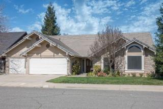 412 Swallow Ct, Fresno, CA 93730-1257