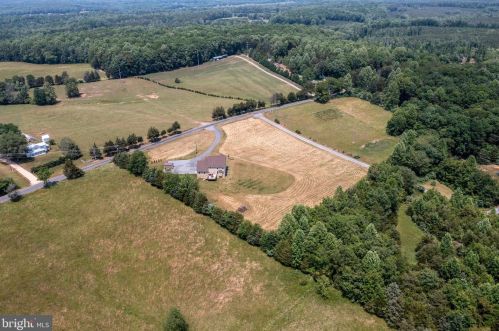27732 Tatum Rd, Unionville VA  22567-3026 exterior