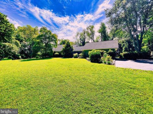 107 Quintynnes Dr, Wilmington, DE 19807-1435