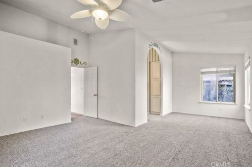 4604 Polo Jump Ct, Bakersfield, CA 93312-5401