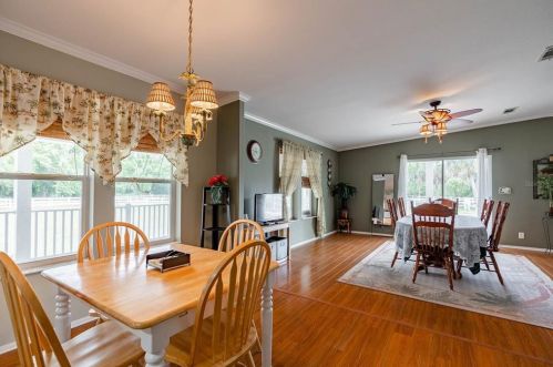 15811 Carlton Lake Rd, Wimauma FL  33598-5405 exterior