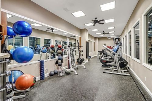 3725 31st Ave, Naples, FL 34117-8457