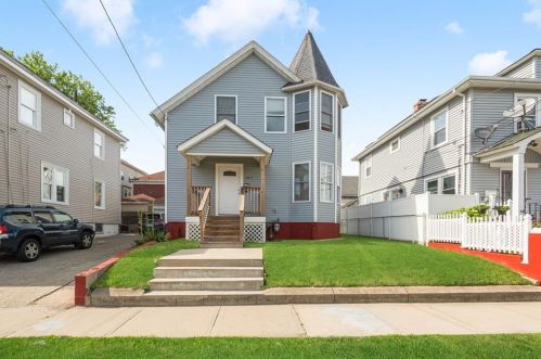 167 Indiana Ave, Providence, RI 02905-4403