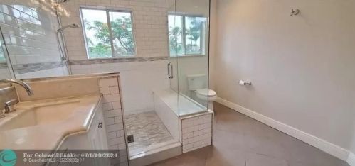 6823 Via Regina, Boca Raton FL  33433-3956 exterior