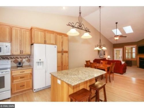 1155 Parkwood Ln, Stillwater, MN 55082-5455