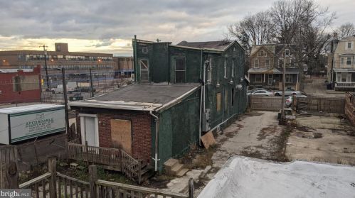 923 Chelten Ave, Philadelphia PA  19138-2701 exterior