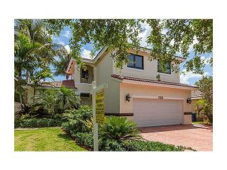 4037 153rd Ave, Hollywood, FL 33027-3379