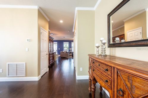 2804 Maple Brook Loop, Lutz, FL 33558-5050