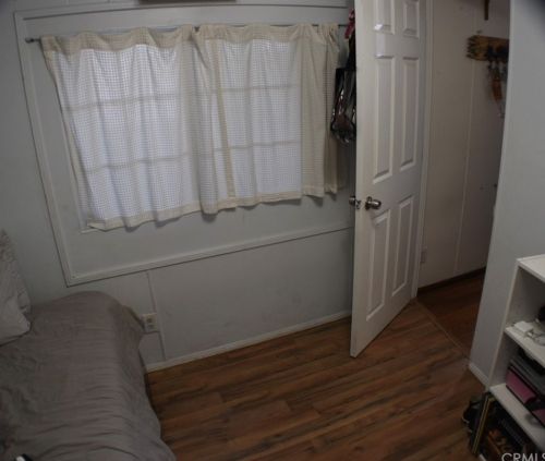 1850 Orangethorpe Ave, Fullerton CA  92831-5324 exterior