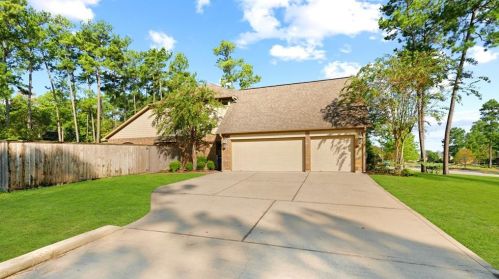 40503 Manor Dr, Magnolia, TX 77354-6184