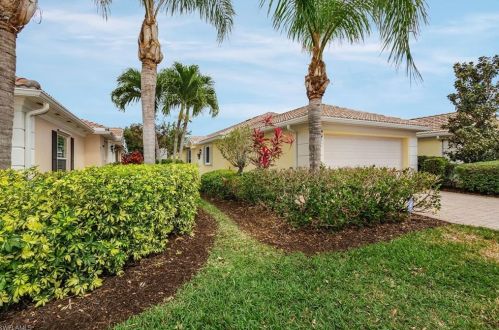 7216 Salerno Ct, Naples, FL 34114-2724