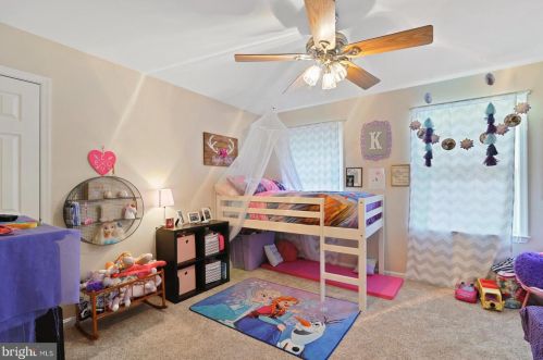 195 Apple Blossom Dr, Camden-Wy DE  19934-1970 exterior