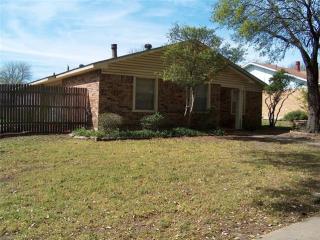 1220 Villa Downs Dr, Plano TX  75023-6721 exterior