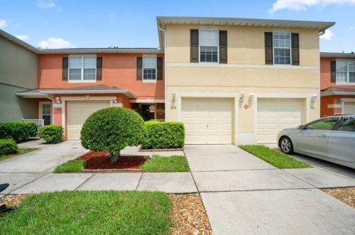 728 Cresting Oak Cir, Orlando, FL 32824-6136