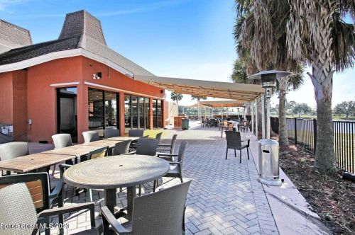 817 Oriole Cir, Sebastian FL  32976-7520 exterior