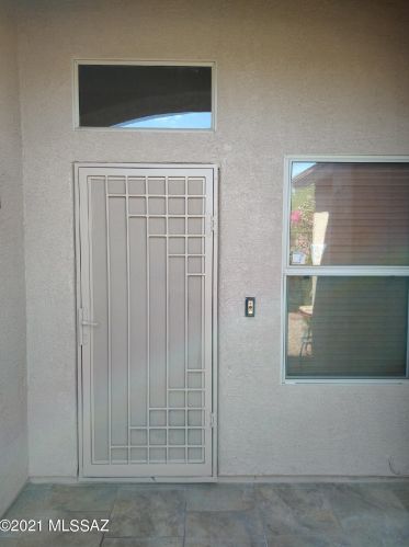4280 Gatekeeper Dr, Tucson, AZ 85741-4082