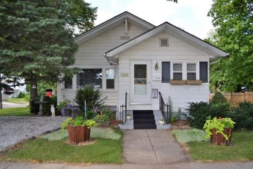 101 1st St, Zook Spur, IA 50156-1103