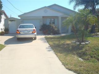 7304 Sheepshead Dr, Port Richey, FL 34667-3219