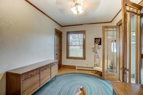 204 Maple St, Glenwood City WI  54013-8539 exterior