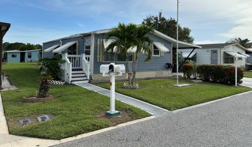 531 Ann Marie Ln, Fort Pierce, FL 34952-7938