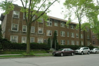 1827 Park Pl, Milwaukee WI  53211-3574 exterior