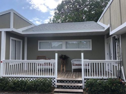 4703 Magnolia Dr, Fort Pierce, FL 34982-8528