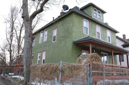 1611 26th St, Minneapolis, MN 55404-4022
