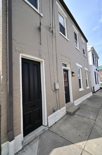 810 Saratoga St, Newport, KY 41071-1932