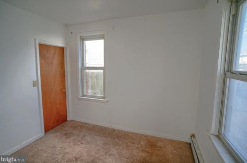 414 Market St, Gratz, PA 17030-4300