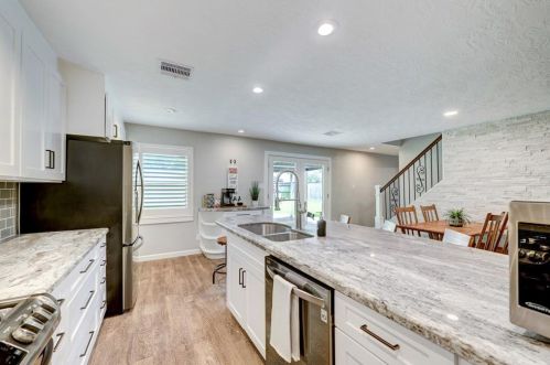 729 Dartmouth Ln, Deer Park TX  77536-6309 exterior