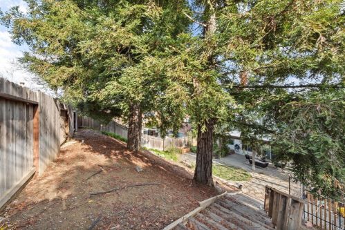 208 Bald Eagle Dr, Vacaville CA  95688-1054 exterior