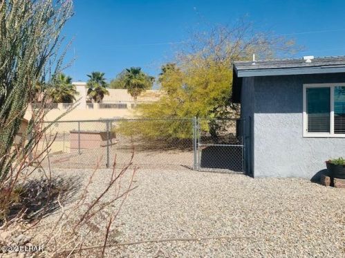3829 Chesapeake Blvd, Lake Havasu City AZ  86406-4262 exterior