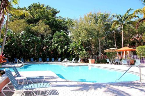 1365 Crystal Way, Delray Beach FL 33444-1022 exterior