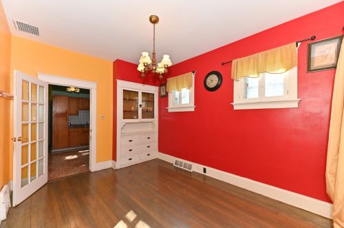 1218 35, Milwaukee WI 53215-1433 exterior