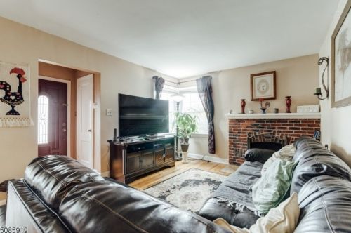 536 Melrose Ave, South Plainfield, NJ 07080-3035