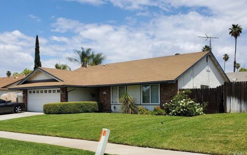 2825 Loyola St, Riverside, CA 92503-6237