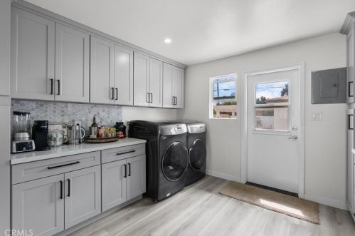 744 Carroll Ave, Glendora CA  91741-3525 exterior