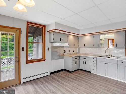 480 Columbia St, Schuylkill Haven PA  17972-2006 exterior